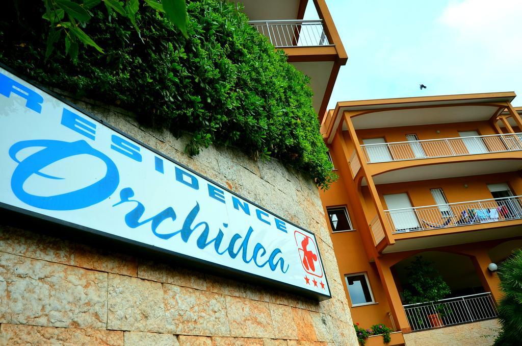 Residence Orchidea Pietra Ligure Exterior foto